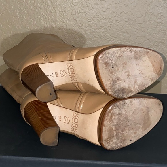 KORS Michael Kors platform leather knee high boots - Picture 9 of 12